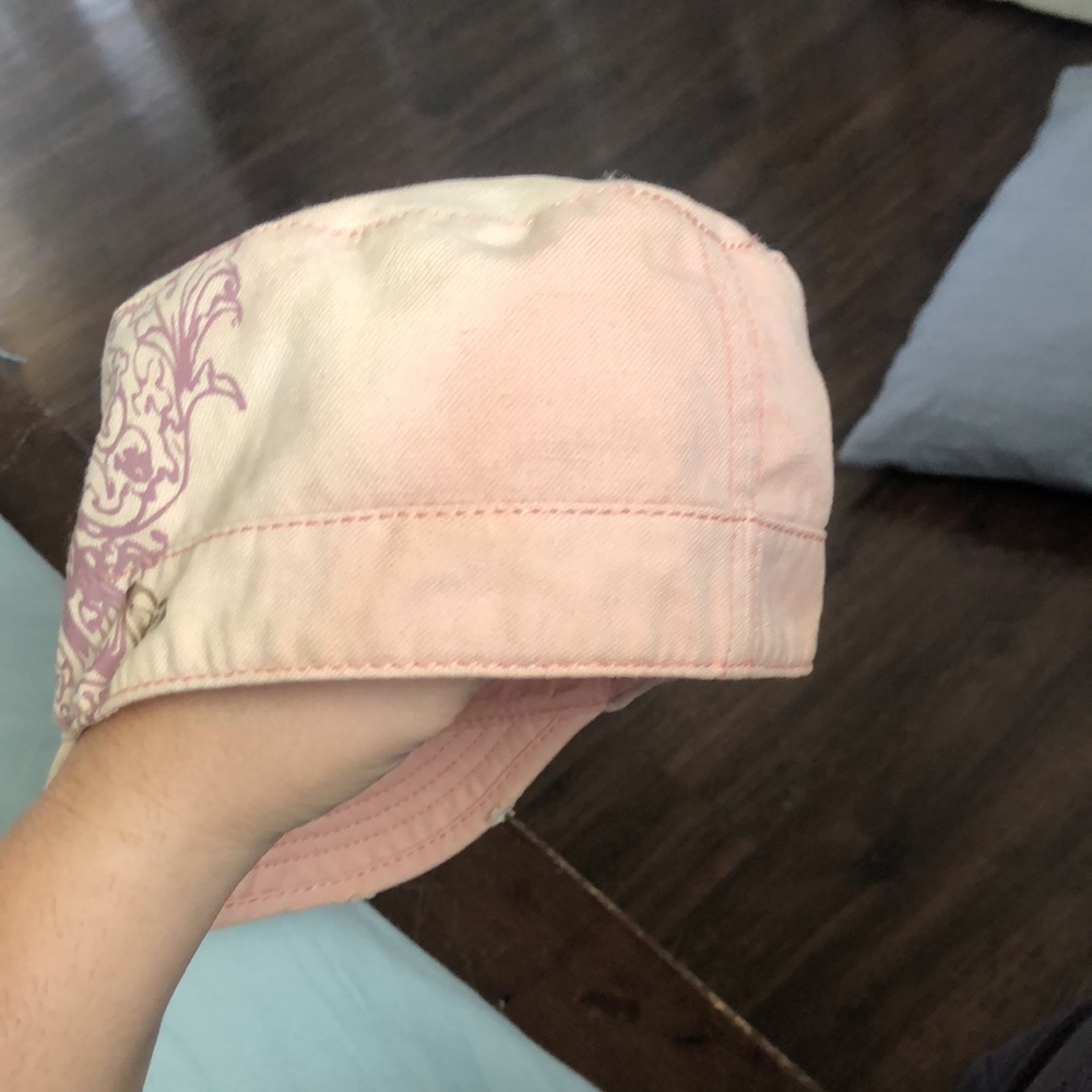 Various hats - Roxy/American Eagle - Picture 8 of 8